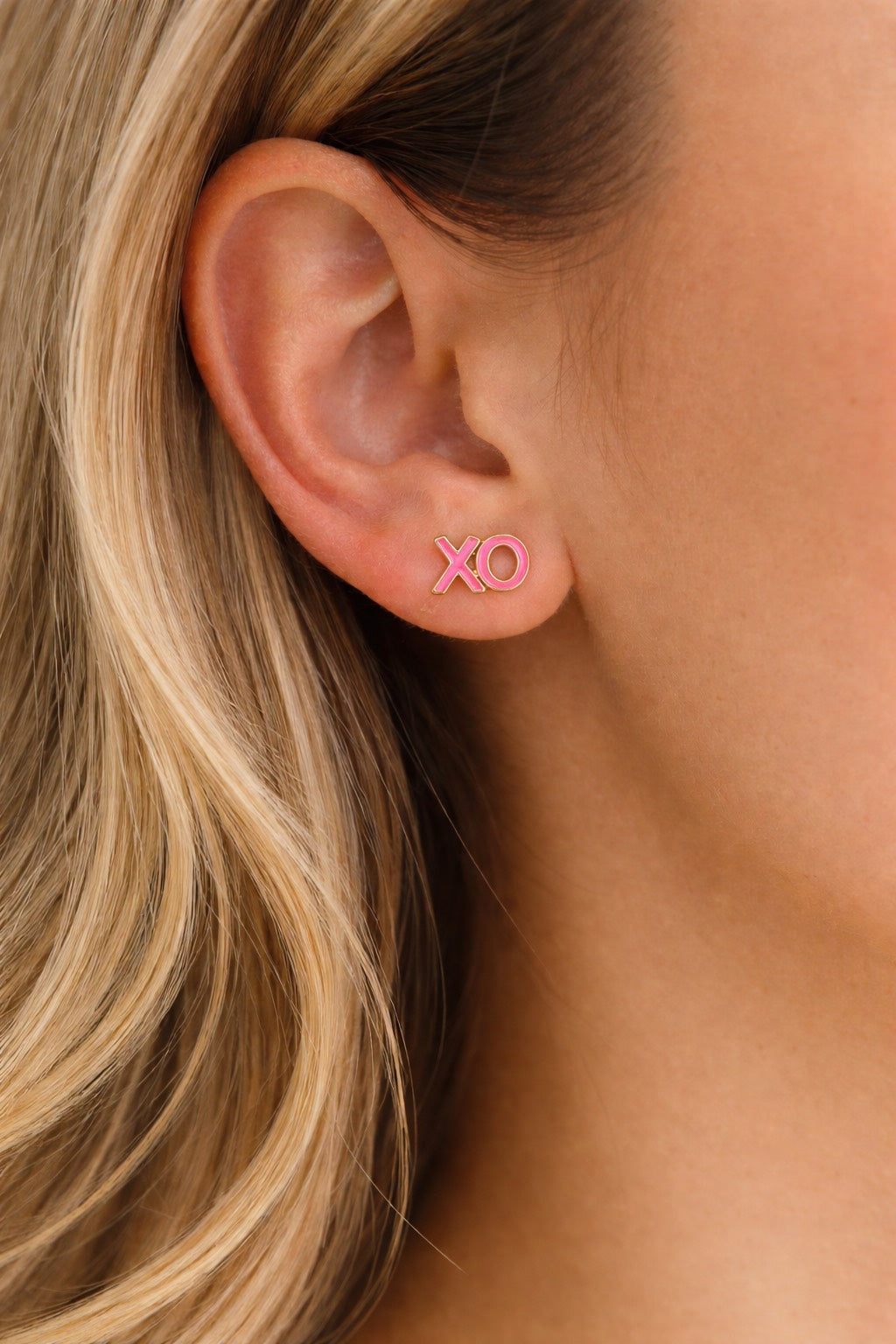 The Ginger - XOXO Enamel Earrings