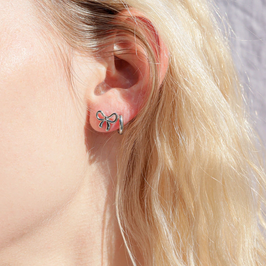 The Sarah - Stainless Steel Dainty Minimalist Bow Stud Earrings